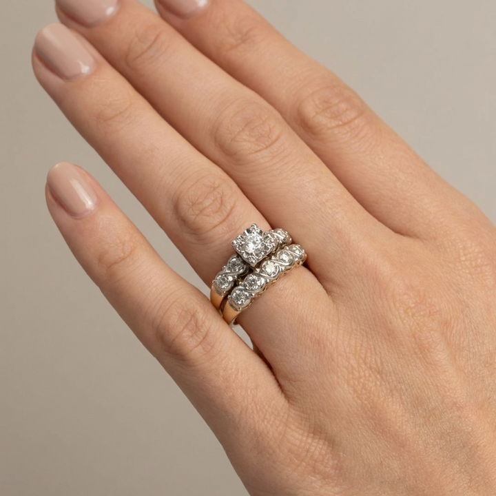 Classic Zirconia Bloom Ring