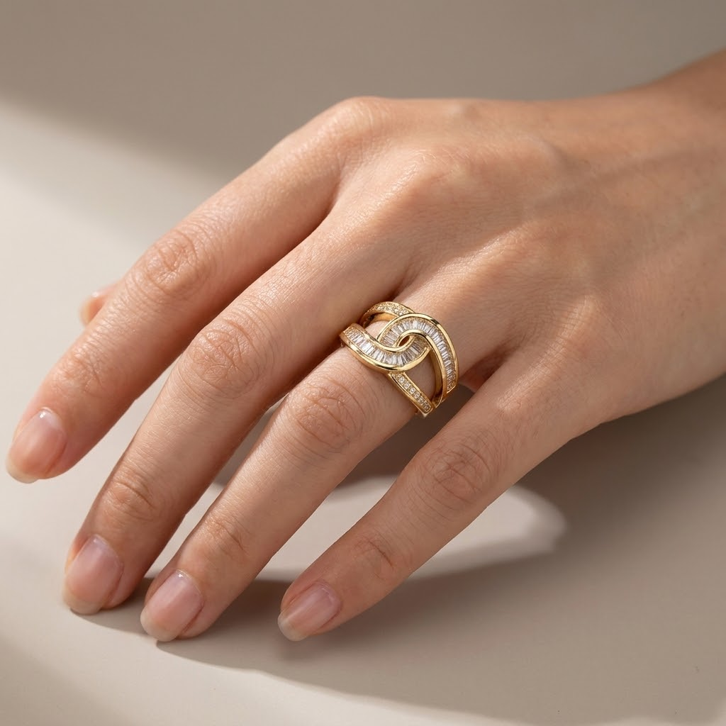Exquisite Interlocked Zirconia Ring