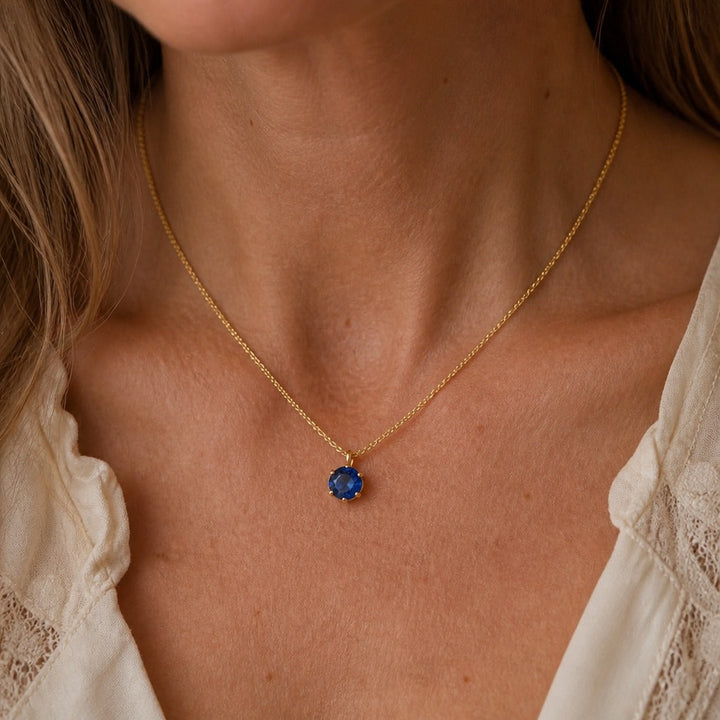 Round Solitaire Pendant Necklace