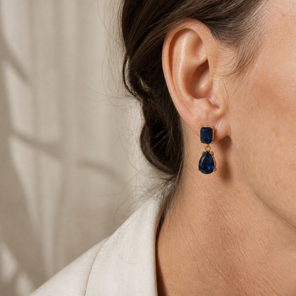 Crystal Teardrop Dangle Earring