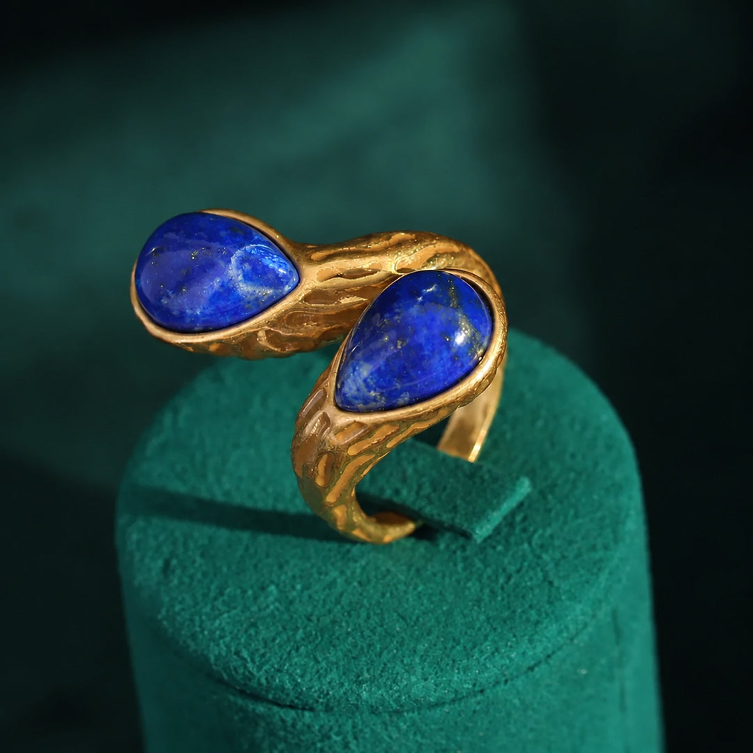 Sculpted Droplet Knot Gold Ring