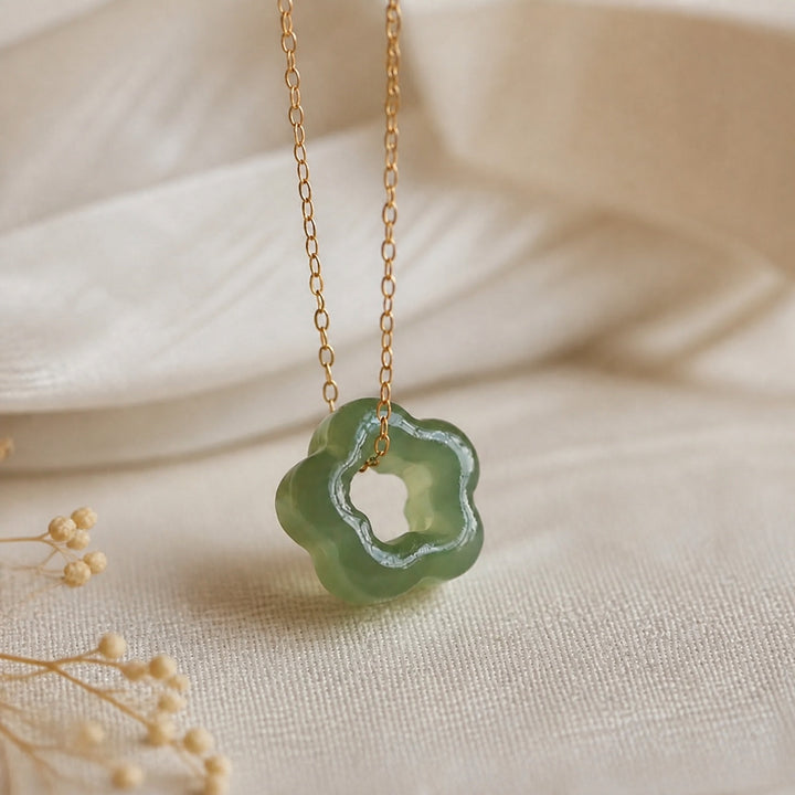 Plum Blossom Clavicle Chain Necklace