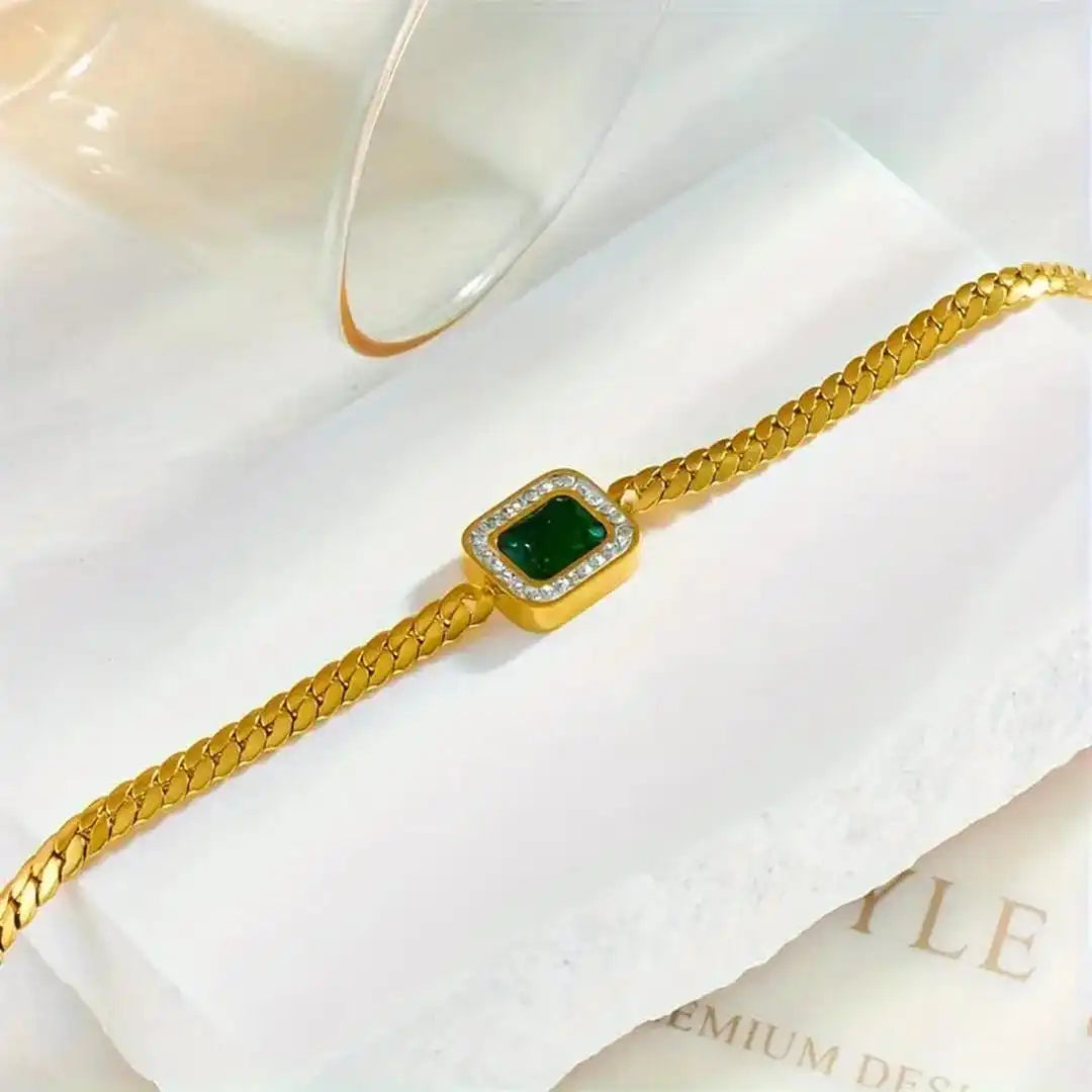 Radiant Golden Emerald Link Bracelet