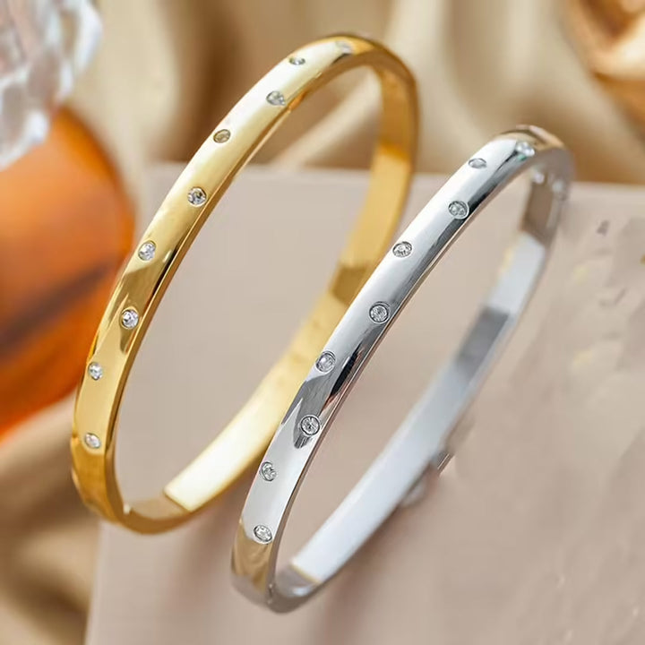 Timeless Golden Zirconia Bracelet