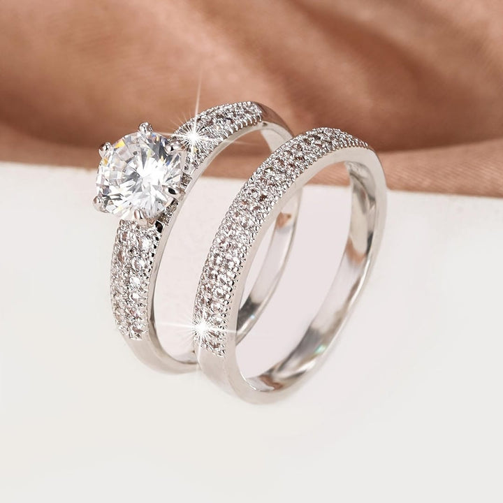 Round Pavé Ring Set