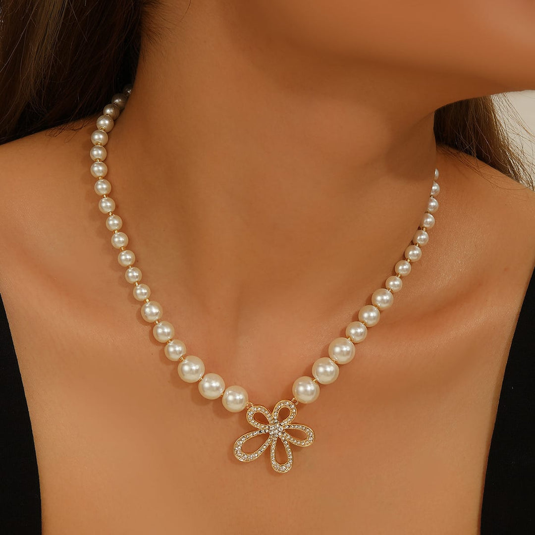 Pearl Floral Charm Necklace