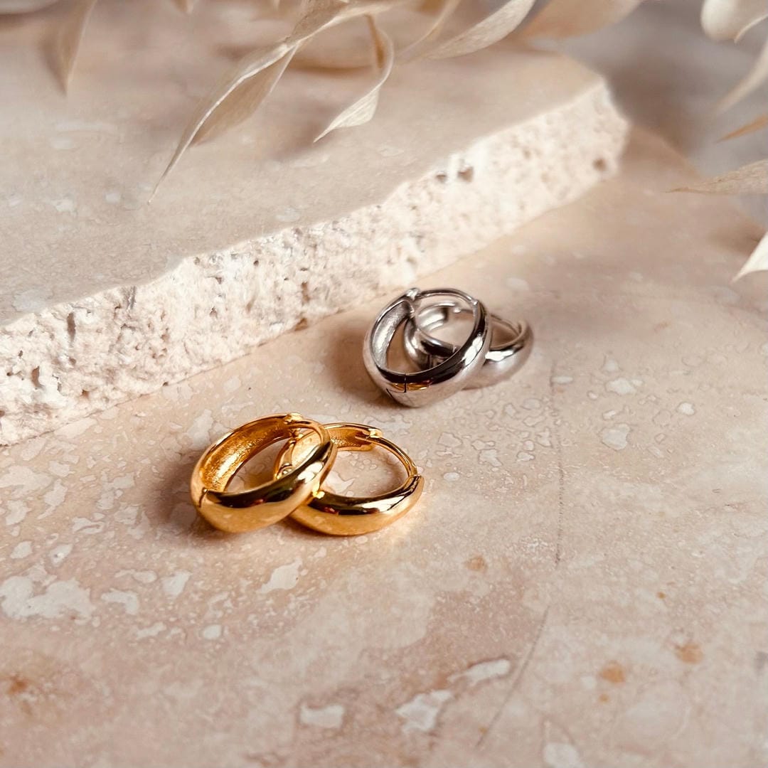 Classic Minimal Wide Hoop Earrings