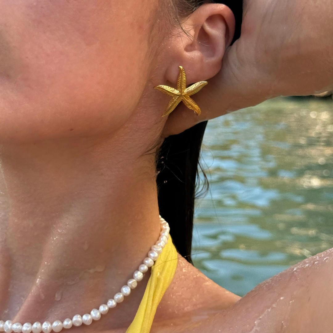 Graceful Gold Starfish Earrings