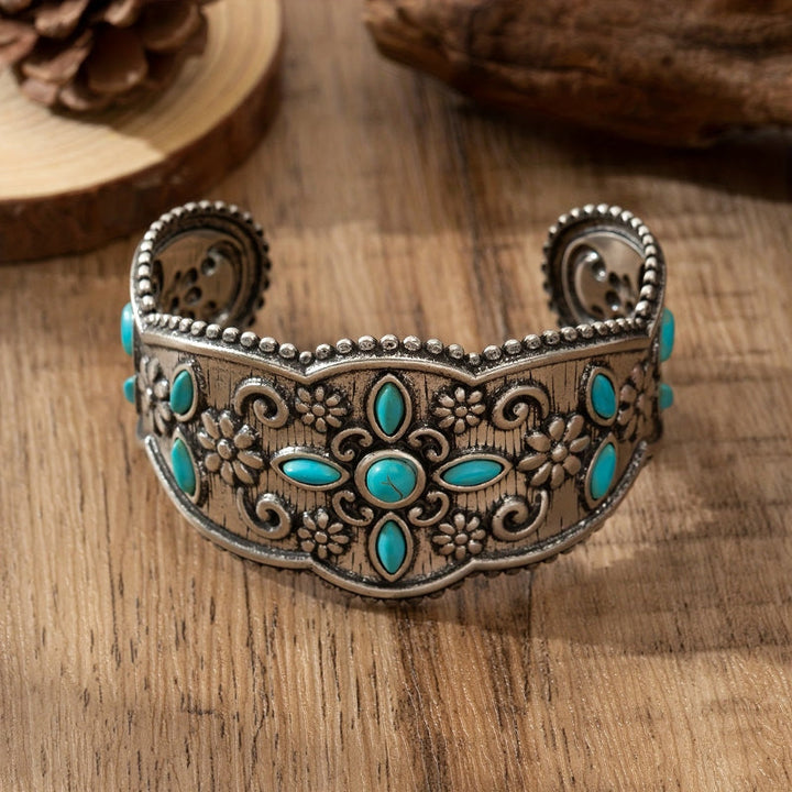 Graceful Turquoise Floral Bracelet