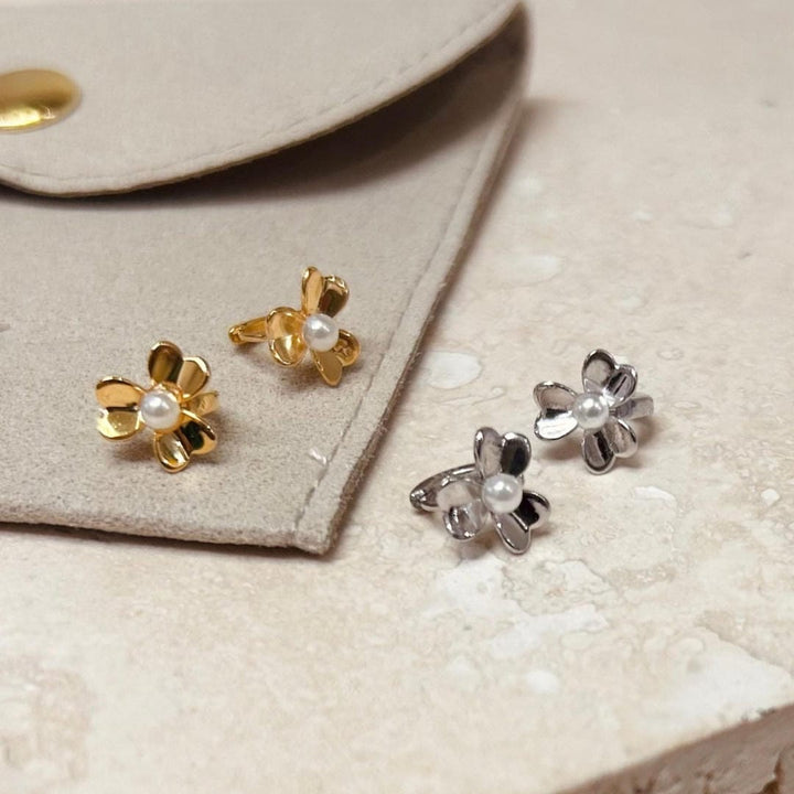 Flower Pearl Micro Hoops