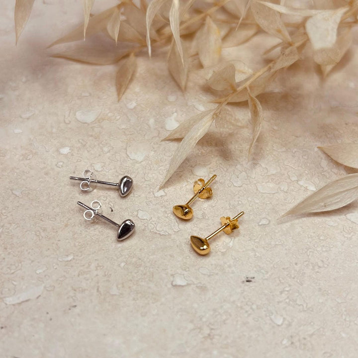 Minimal Pebble Stud Earrings