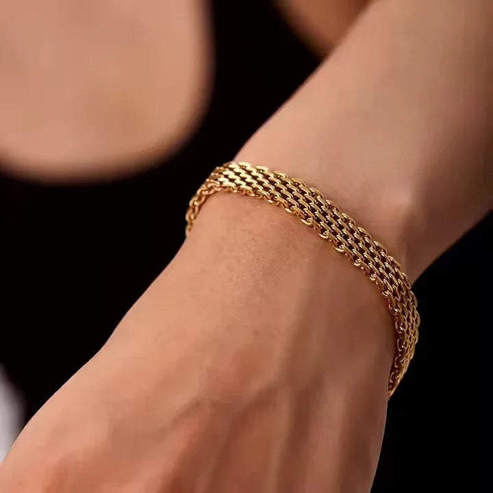 Elowyn Gold Chain Bracelet