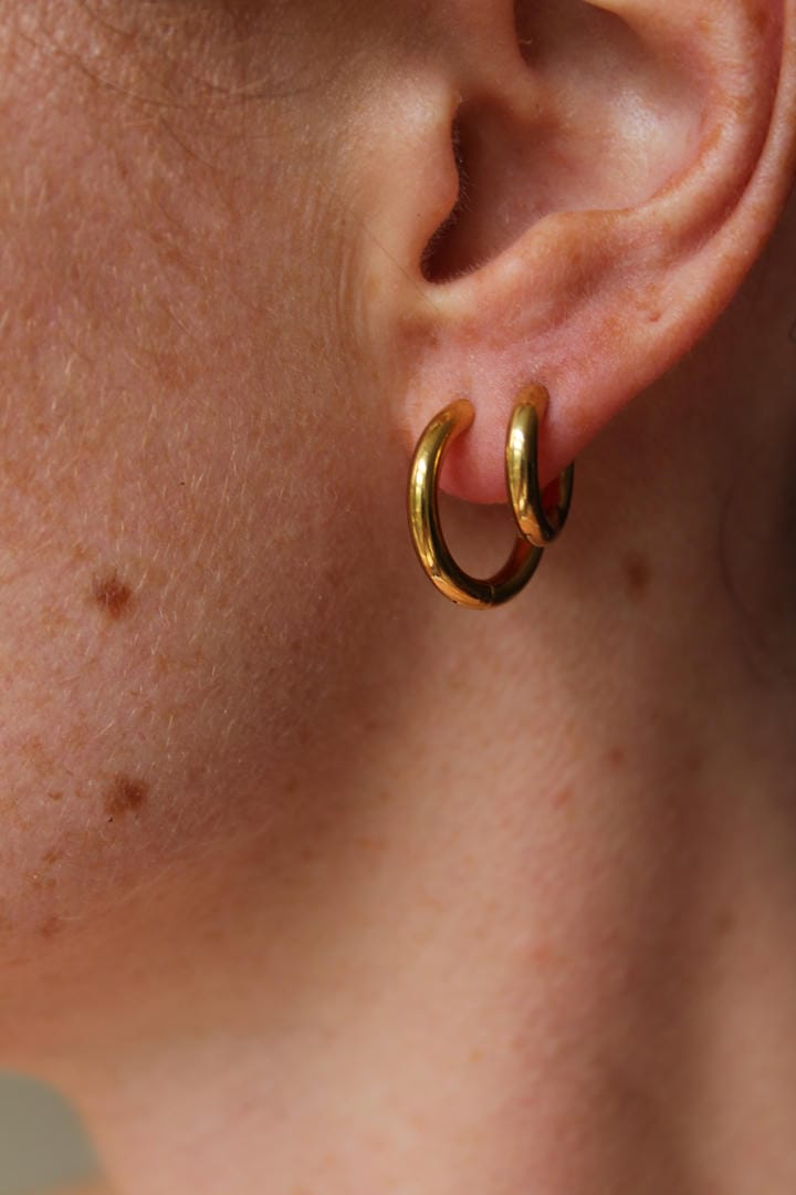 Sleek Huggie Hoop Earrings