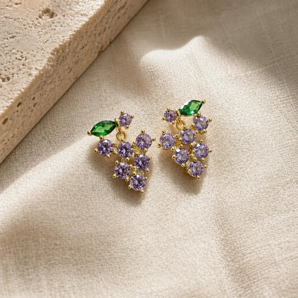 Leaf Accent Stud Earrings