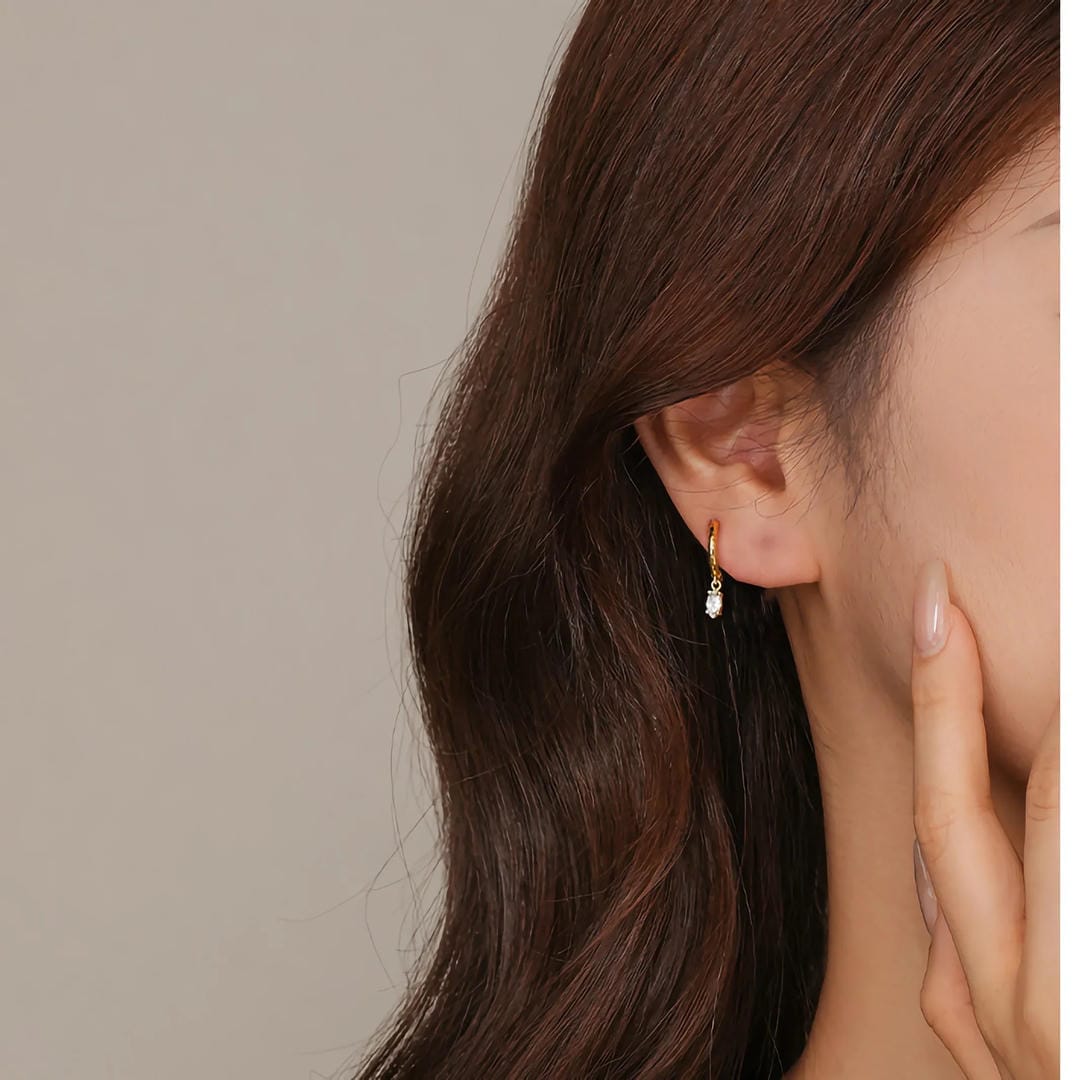 Hammered Crystal Hoop Earrings in Gold