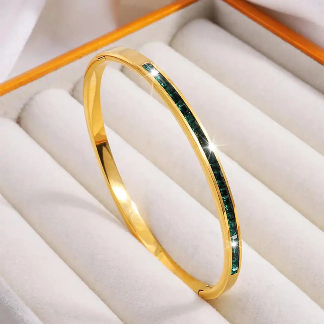 Emerald Link Fashion Bracelet