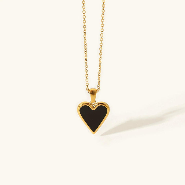 Gleaming Heart Pendant Necklace