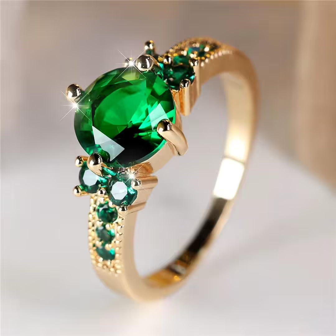 Elegant Emerald Gold Vintage Band