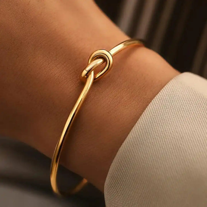 Golden Knot Adjustable Bracelet