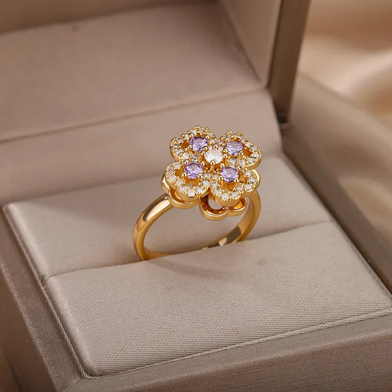 Golden Clover Keepsake Ring