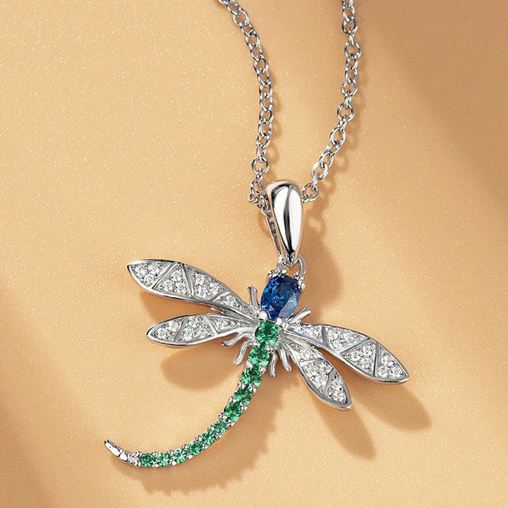 Exquisite Dragonfly Pendant Necklace