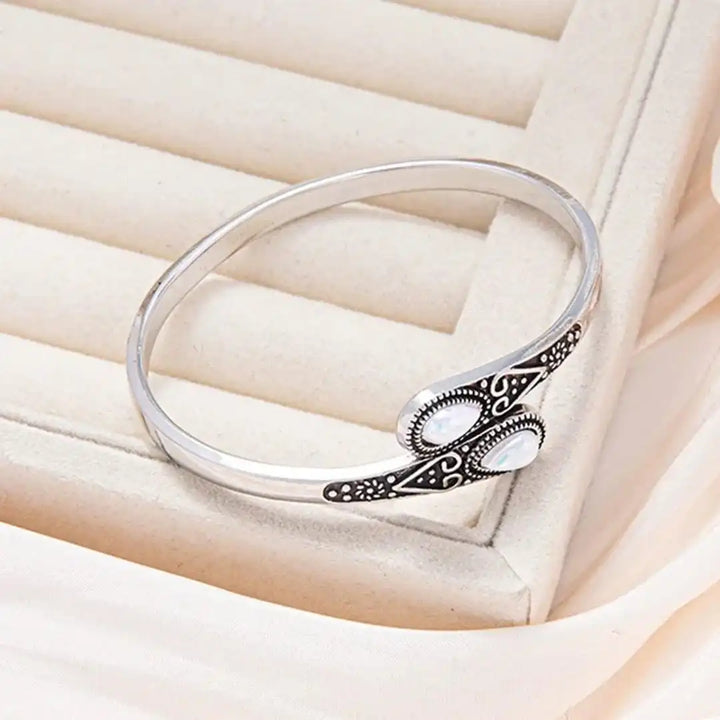 Vintage Bracelet with colourful Gems &amp; Tribal Design