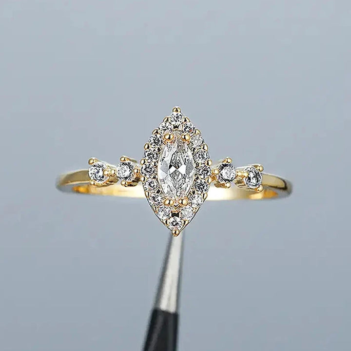 Exquisite Marquise Zirconia Ring