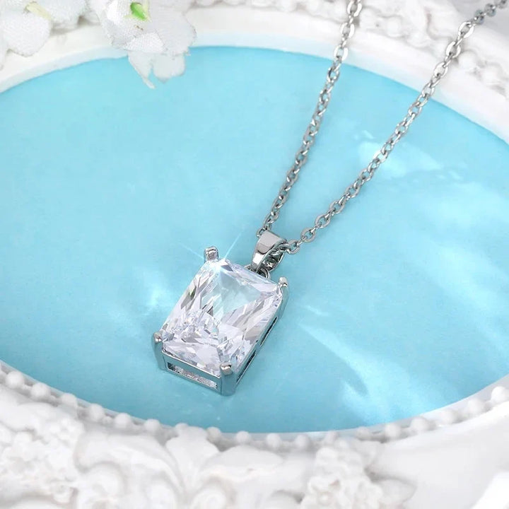 Bright Cubic Zirconia Necklace