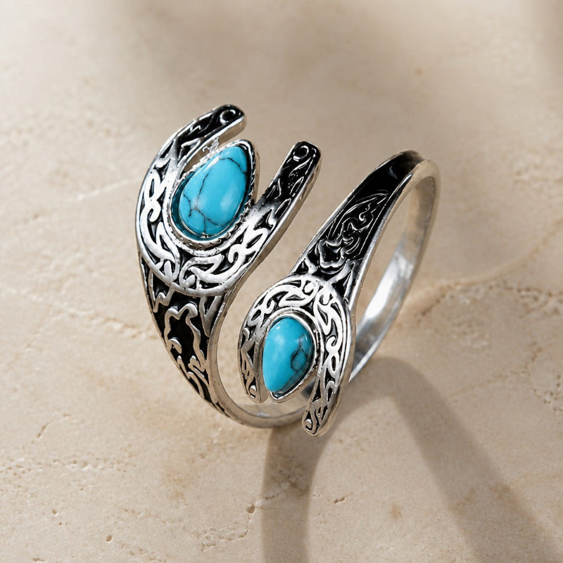 Opulent Silver Turquoise Ring
