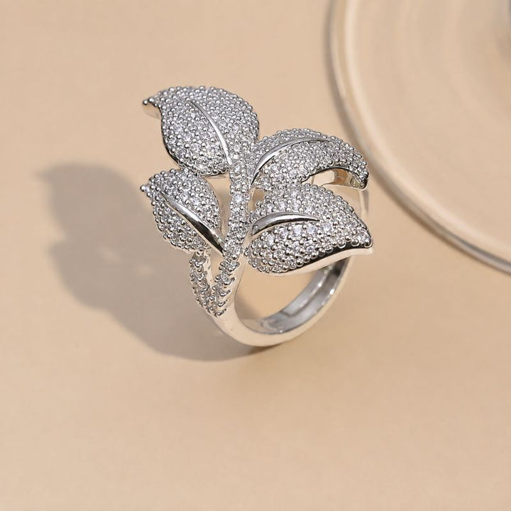 Timeless Clover Adjustable Ring