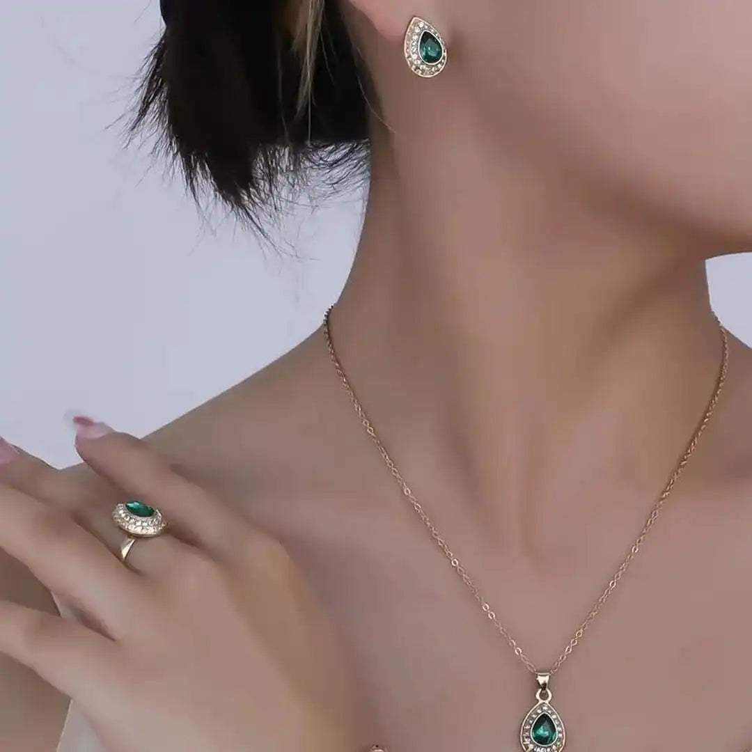 Luxury Emerald Stone Set