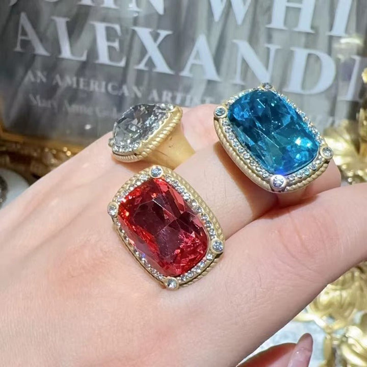 Blue Veritas Gold Ring
