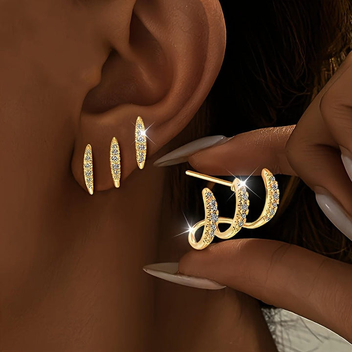 Elegant Rhinestone Three Claw Earrings