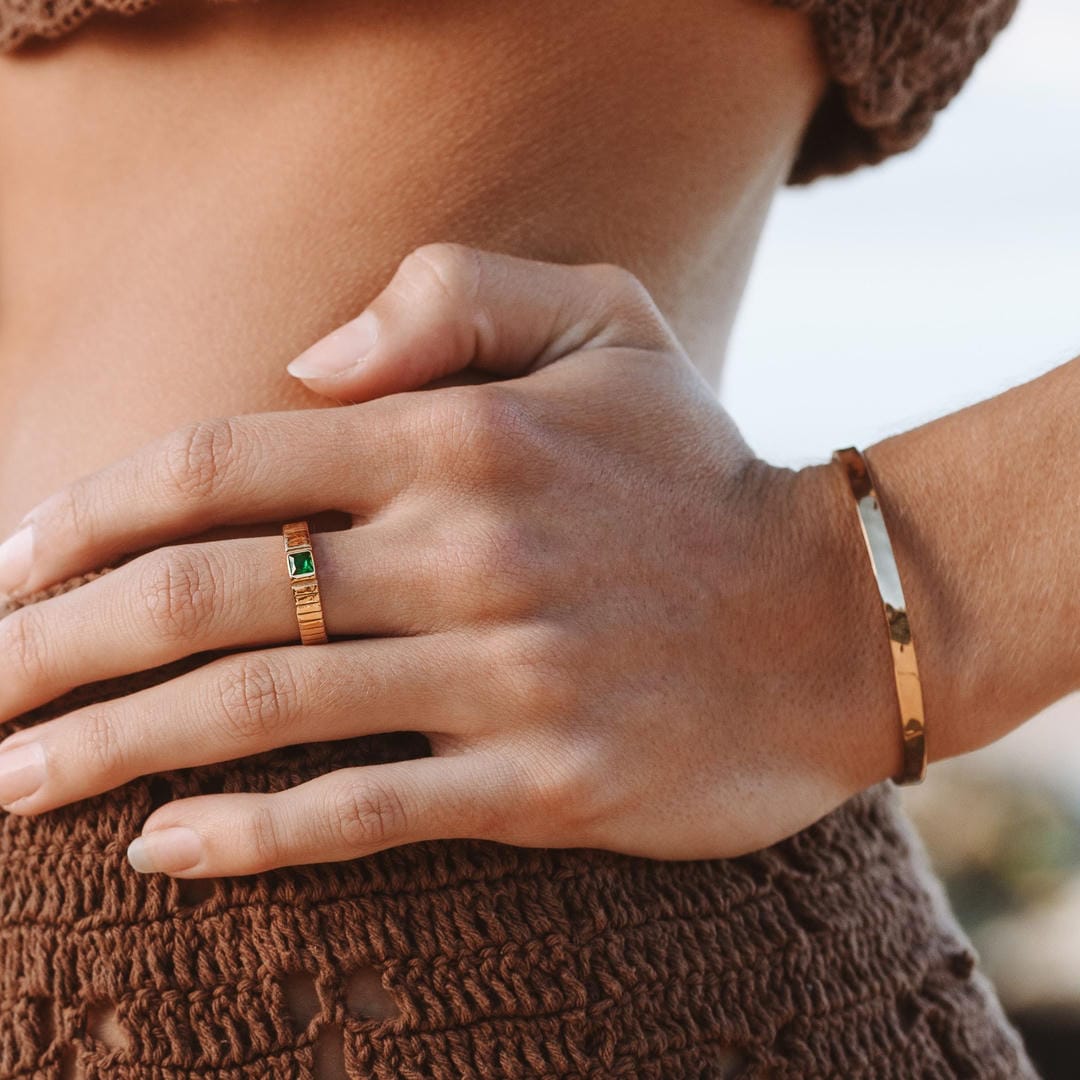 Bold Emerald Statement Ring