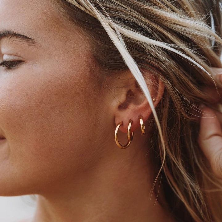 Endless Shine Triple Hoop Set