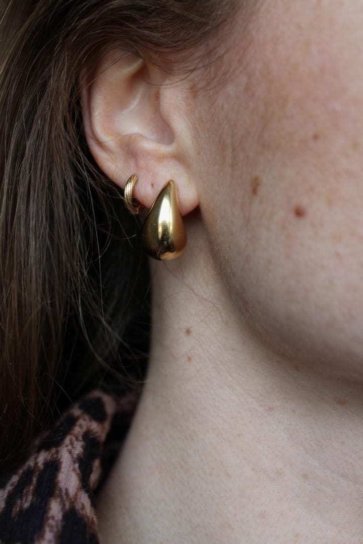 Miya Modern Teardrop Earrings