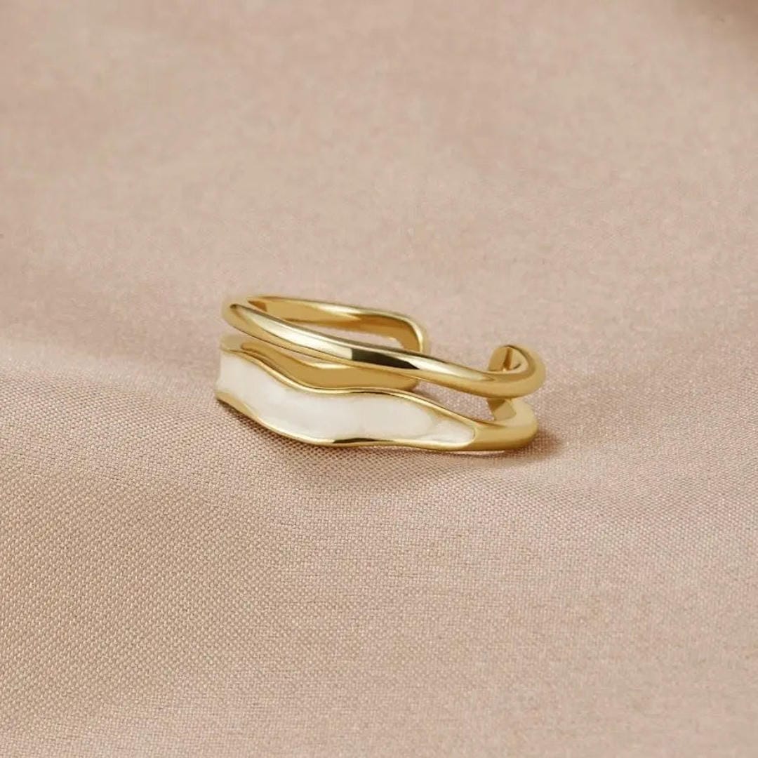 Double-Layer Adjustable Ring