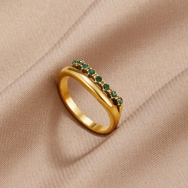 Emerald Green Layered Ring