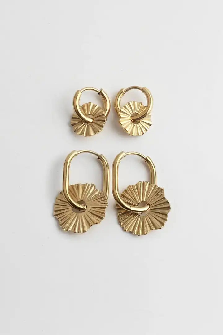 Toned Scalloped Hoop Earrings