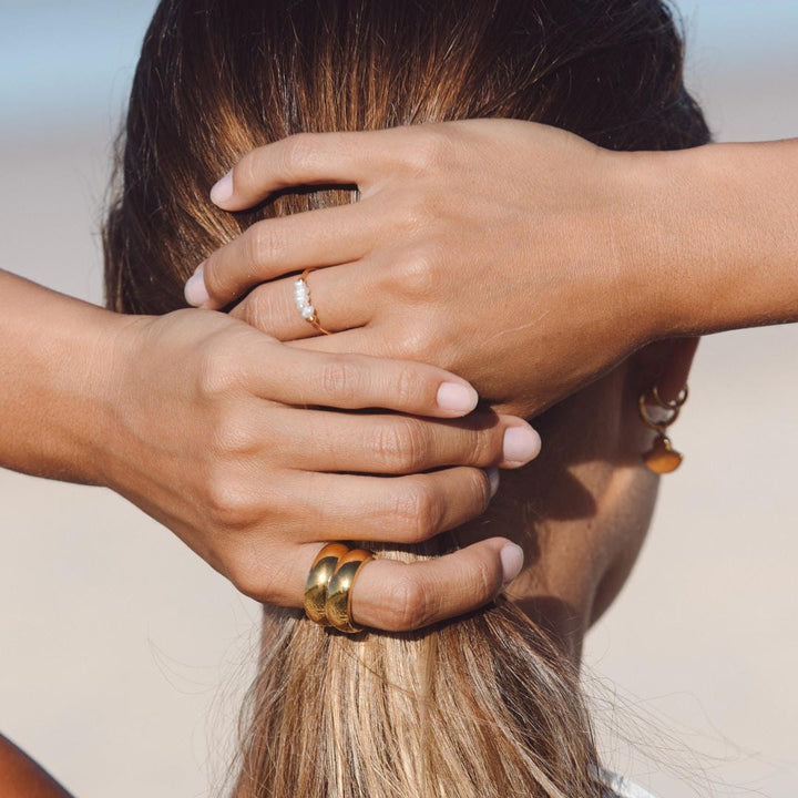 Dewdrop Five Pearl Statement Ring